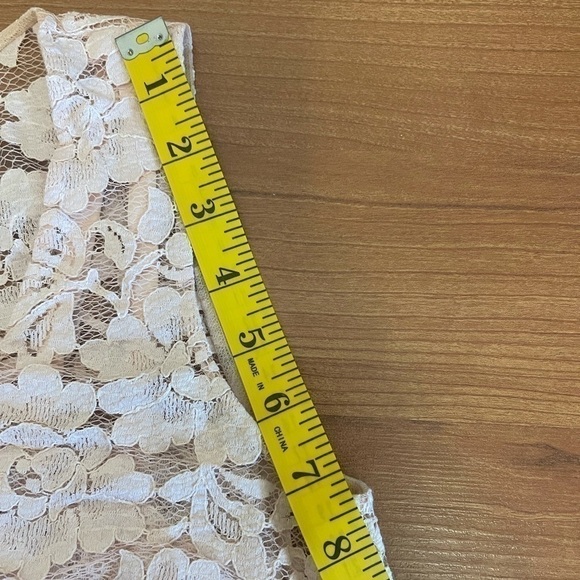 DOLCE & GABBANA 2pc lace sleeveless blouse in orange - Picture 16 of 16